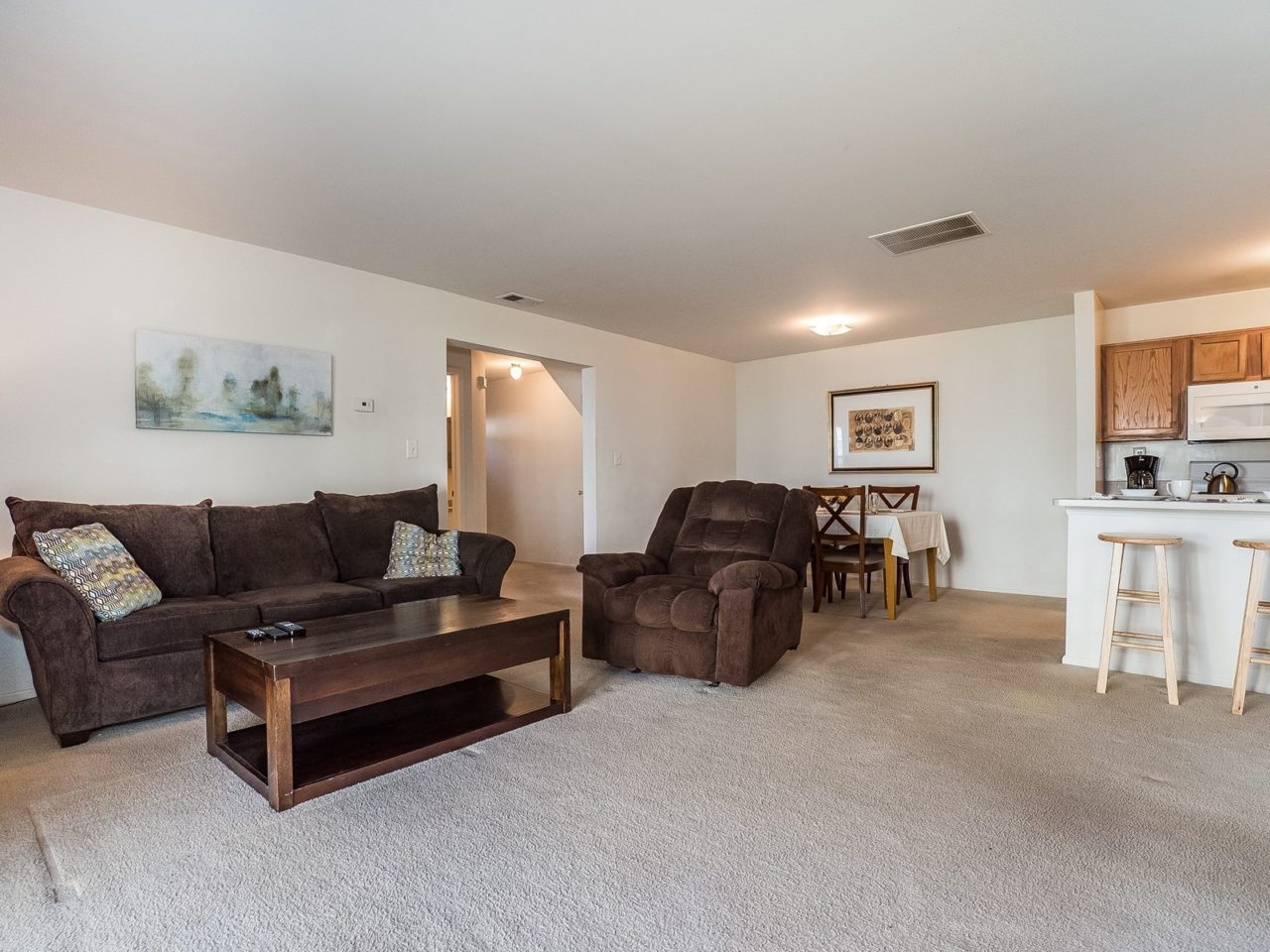 WB 801 Woodbridge Short Term Rentals 8002132550