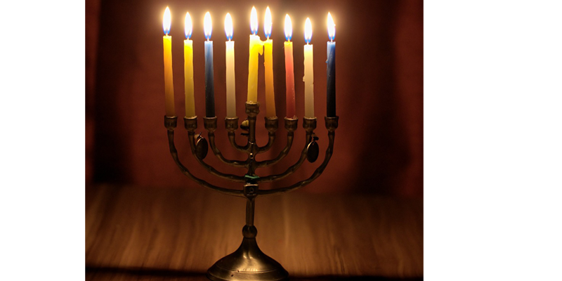 Chanukah Village Walk